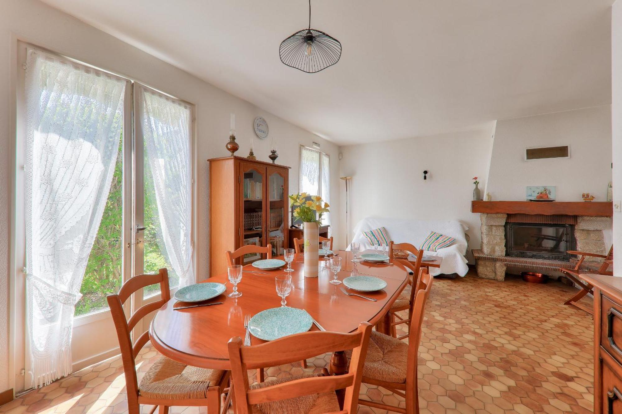 Vacances En Famille - Jardin - 800M De La Plage Сен-Жильда-де-Рюи Экстерьер фото